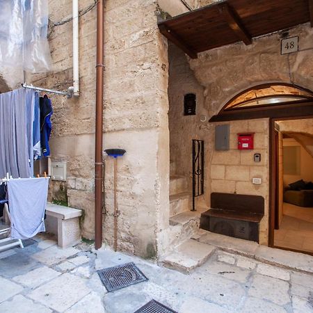 La Pergola Apt In The Heart Of Bari Exterior photo