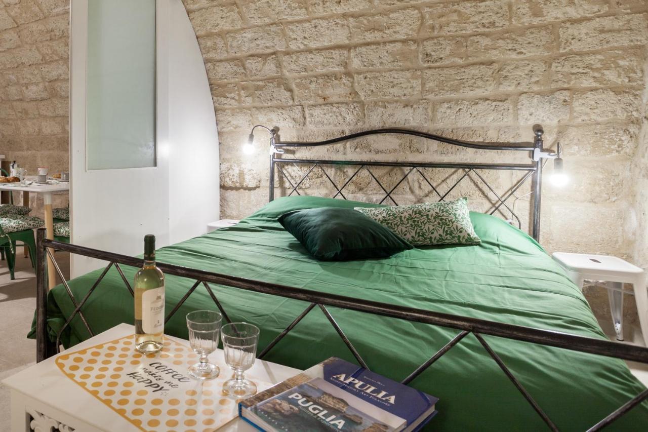 La Pergola Apt In The Heart Of Bari Exterior photo